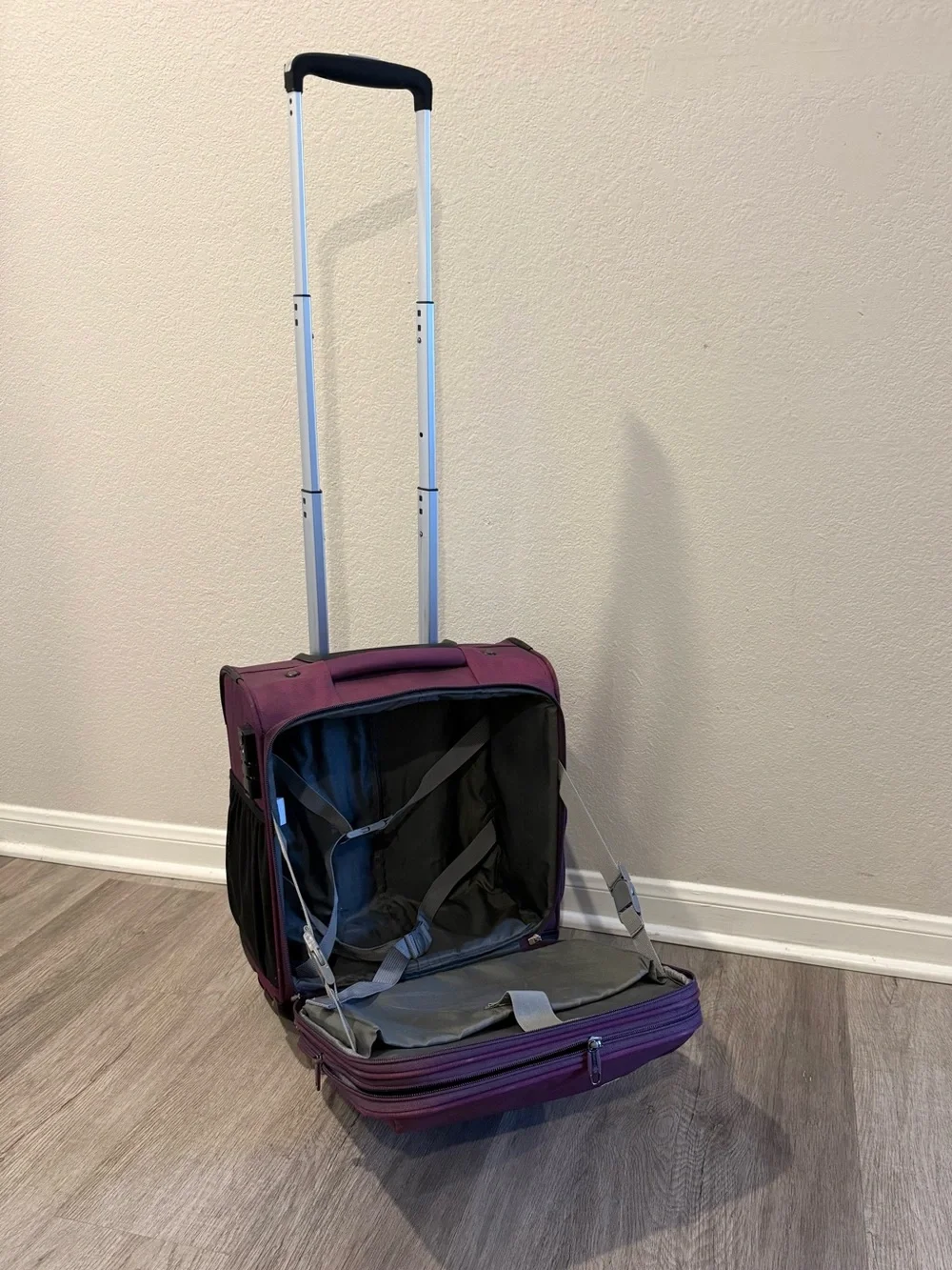 Hanke 16” Underseat Carry-On Luggage Small Softside Suitcase with Wheels Purple